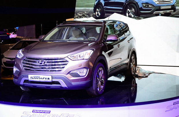 Hyundai  Grand Santa Fe  SIA 2013